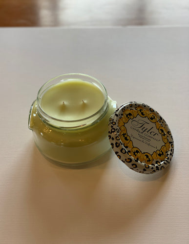 22 oz limelight candle